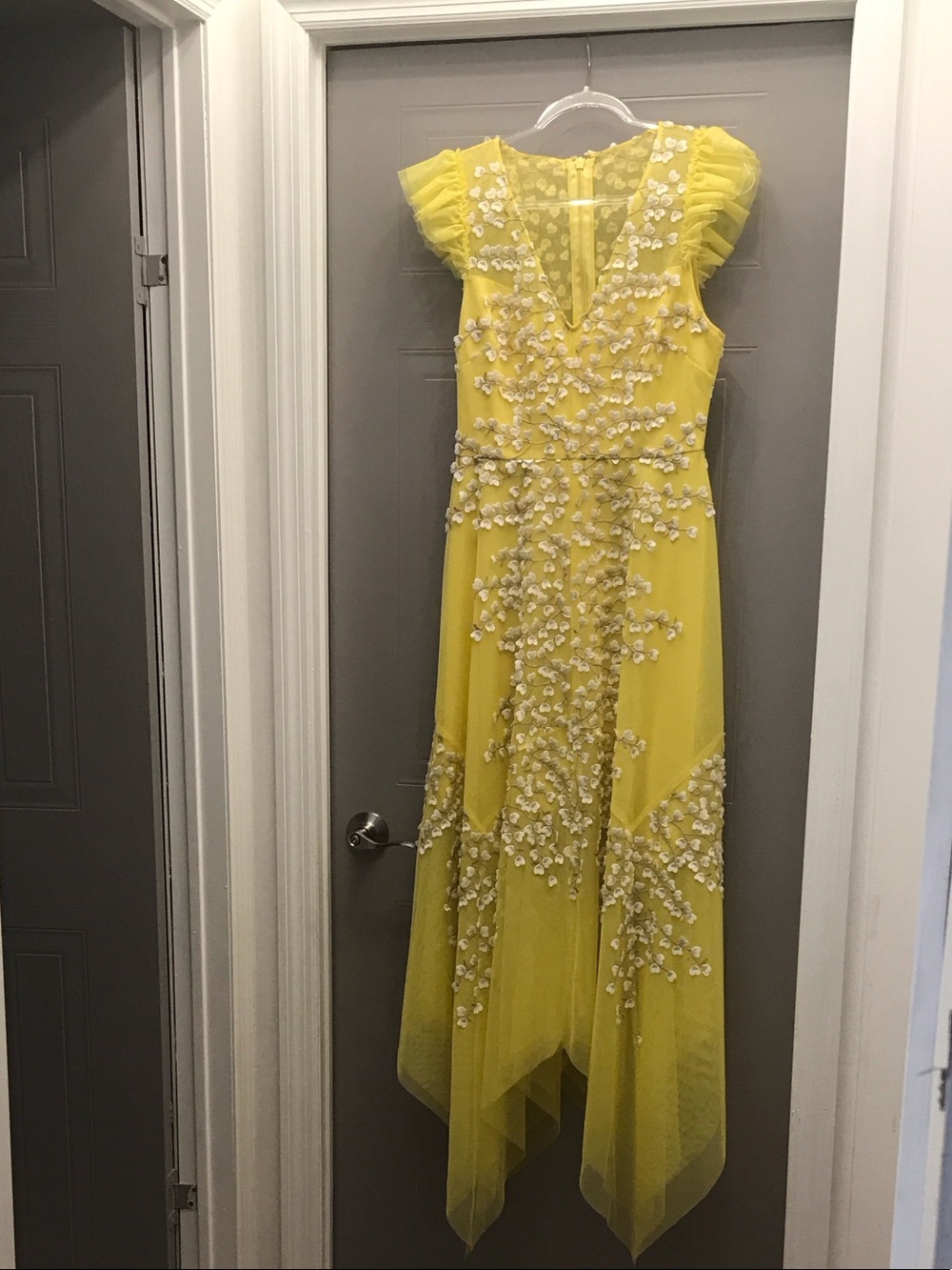 BCBG Max Azria Yellow Floral Appliqué Maxi Dress Ruffle Sleeves